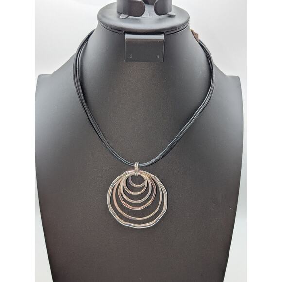 Anne Klein NWT Bullseye Pendant Black Corded Silver Tone Toggle Clasp Necklace - Picture 5 of 5